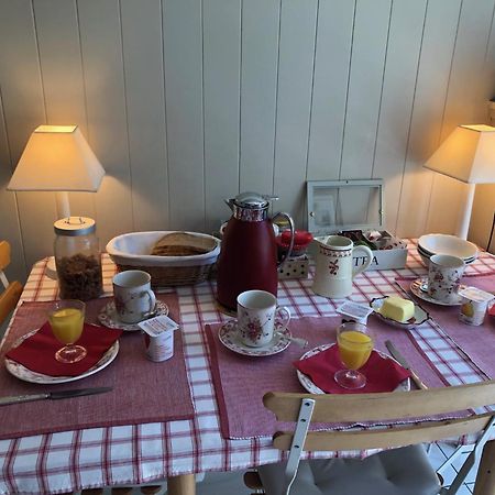 B&B Capitaine Piret Woluwe-Saint-Lambert Dış mekan fotoğraf