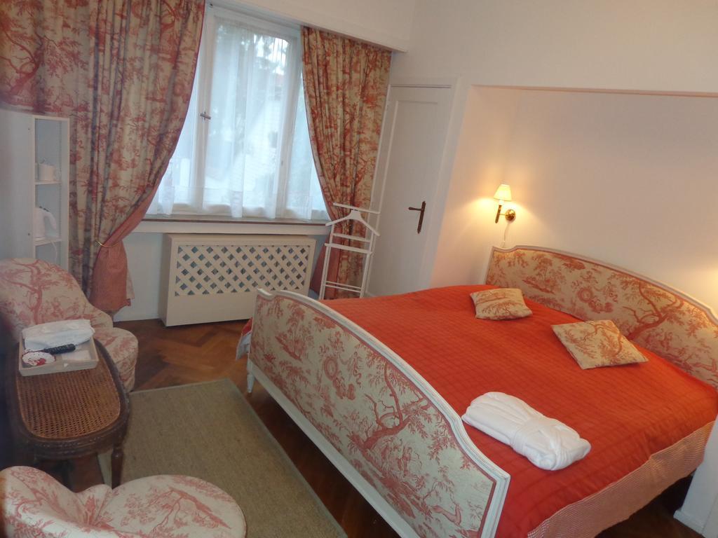 B&B Capitaine Piret Woluwe-Saint-Lambert Dış mekan fotoğraf